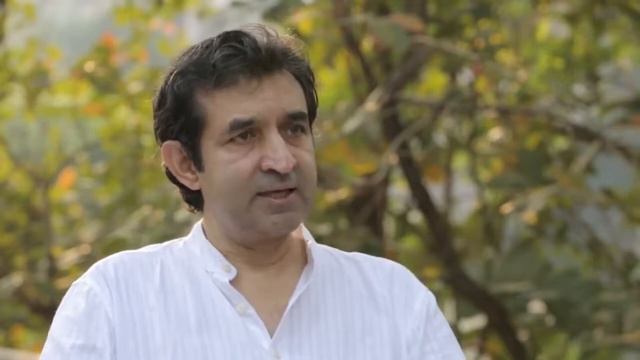 Indudharan Menon Talks About Ayurveda Ashtavaidya Kerala Ayurveda India Video смотреть онлайн