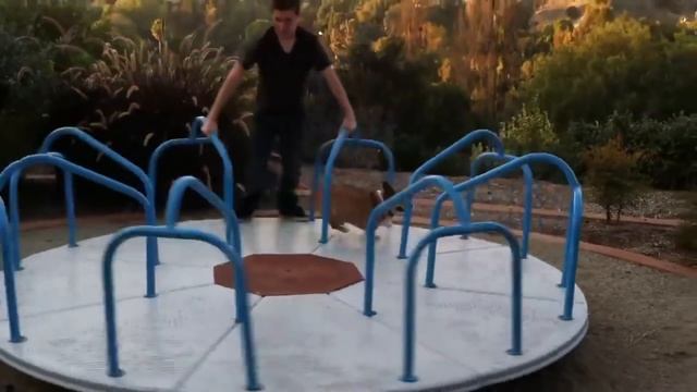 АРТИСТЫ ПОЮТ ПОД ФОНОГРАММУ. (ЮрКисс и Стефания Маликова) смотреть онлайн