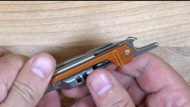 Gerber Armbar Vs Gerber Armbar Slim Drive Multitool Showdown - Table Top Review