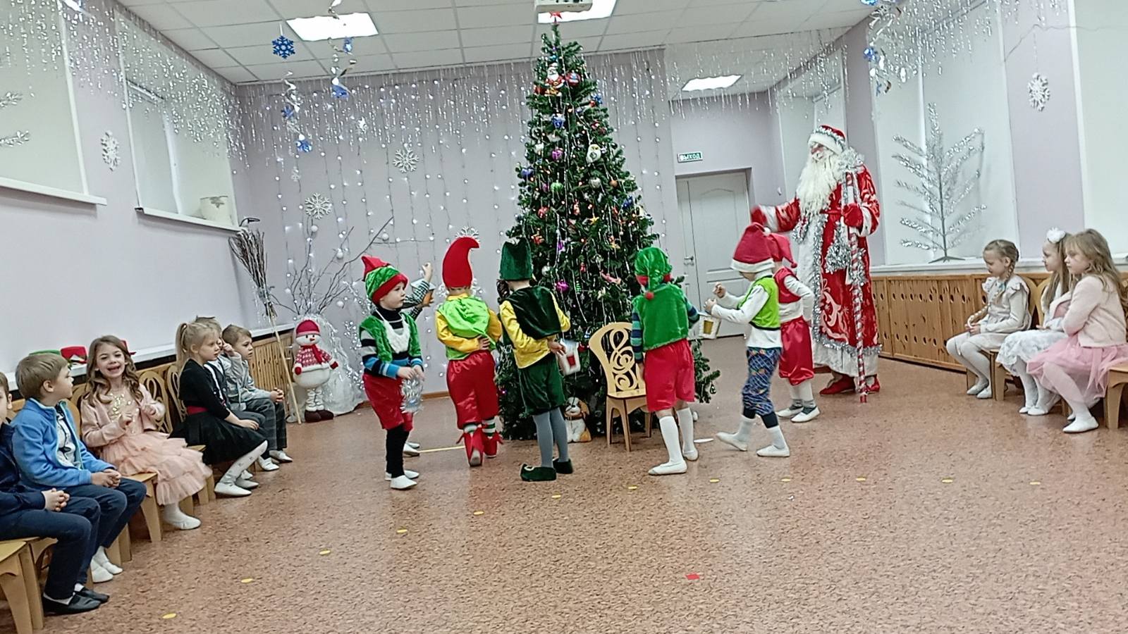 Наш любимый детский сад Группа Василек. Новый год. 19.12.2023г. смотреть онлайн