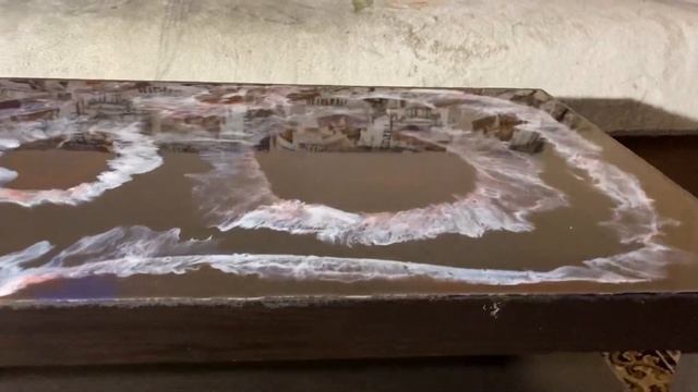 Журнальный столик, столешница залита эпоксидной смолой смотреть онлайн