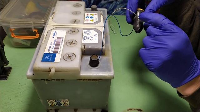 Зарядка телефона от любого 12 вольтового аккумулятора. смотреть онлайн