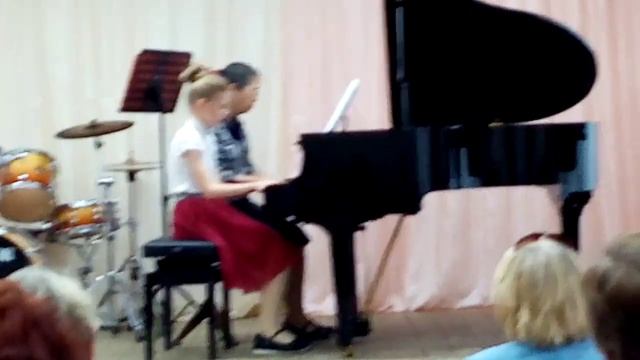 Василиса Ченчева и Елена Курицына - Мама танцует вальс 24 мая 2023 года смотреть онлайн