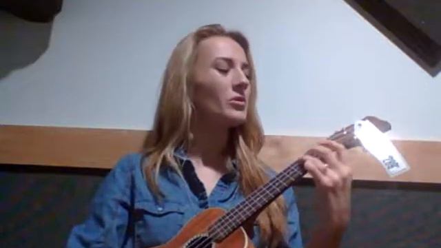 Somewhere Over the Rainbow in C minor смотреть онлайн