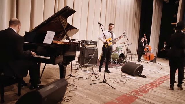 Real Jam - Alexander's Ragtime Band смотреть онлайн