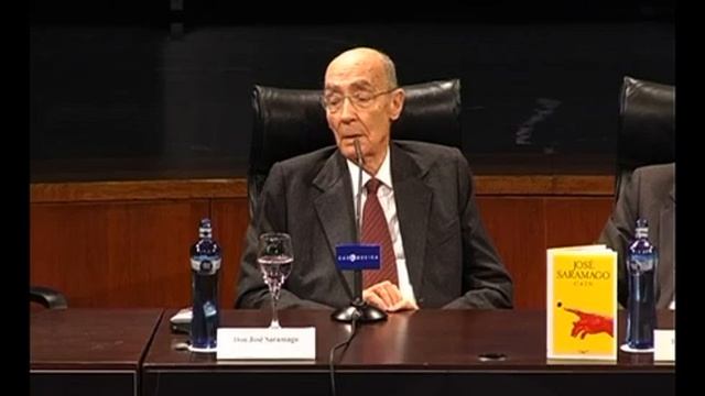 José Saramago presenta Caín смотреть онлайн