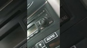 Как снять кнопку аварийки Ауди А4 В6