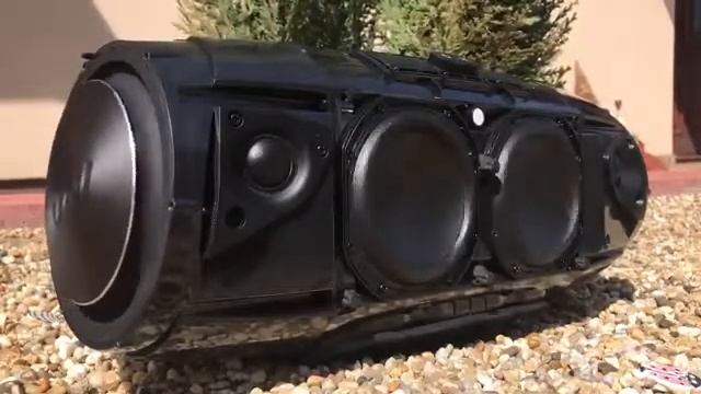 Bass test колонки JBL Boombox смотреть онлайн