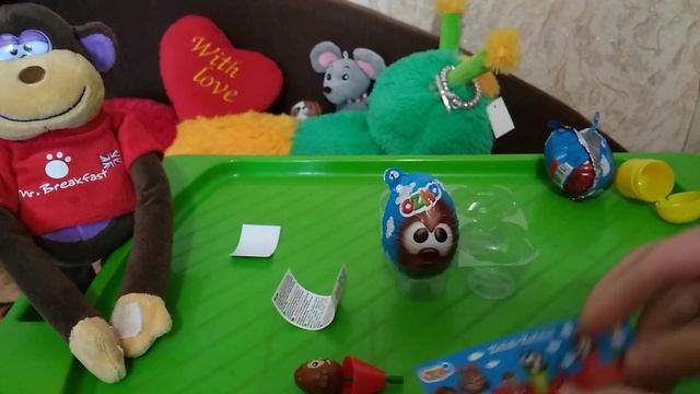 OZMO Шоколадные яйца с игрушкой. Распаковка сюрпризов смотреть онлайн