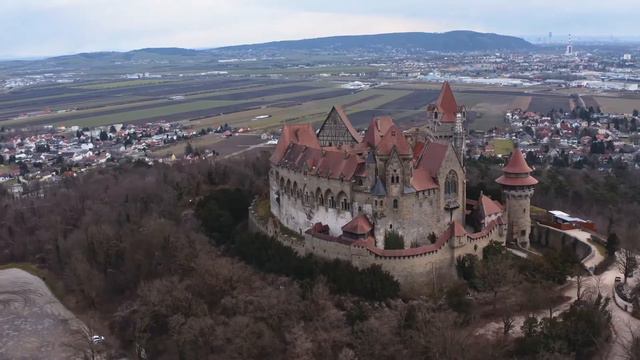 Удивительное видео снятое с дрона.Красивый вид. Интересное видео смотреть онлайн