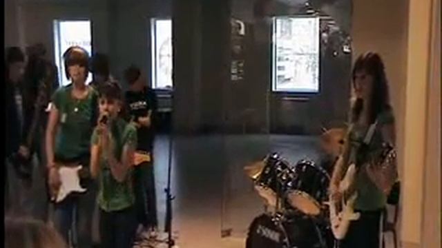 В низ головой смотреть онлайн