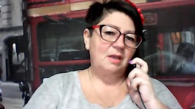 не ждали........а я пришла смотреть онлайн