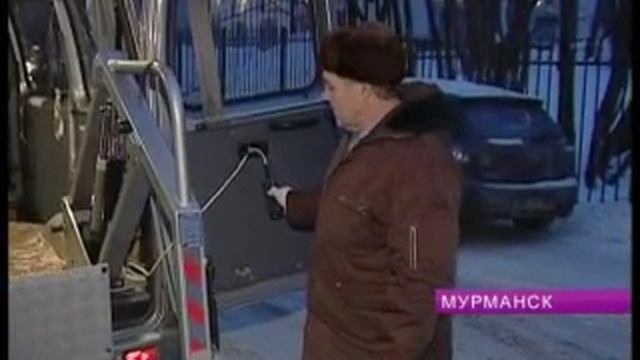 003 В Мурманском социальном такси – долгожданное пополнение парка смотреть онлайн