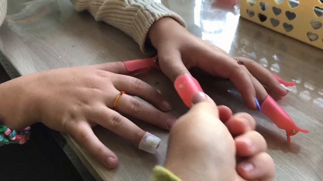 Делаю гель лак)?! Какой у меня маникюр?￼ Смотри в этом видео￼ смотреть онлайн