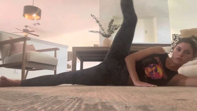 Hip series. Pilates week 4 смотреть онлайн
