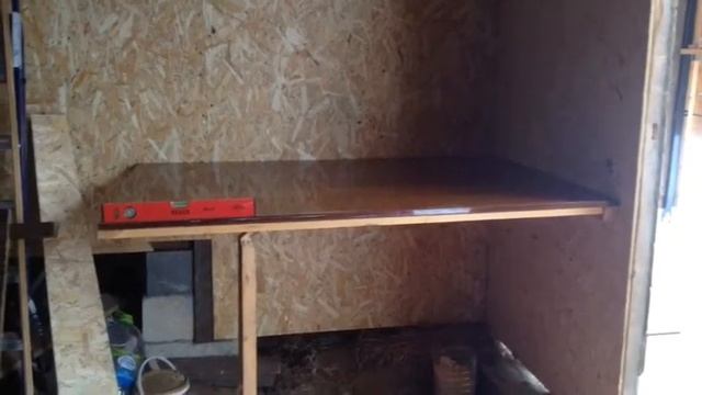 Стол для мастерской // верстак из подручных материалов. смотреть онлайн