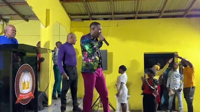 Wait on God - Apostle Winston Baker смотреть онлайн