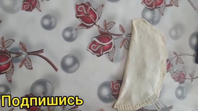 Хрустящие Чебуреки как в детстве Осторожно бабушкины секреты раскрыты ?Yeni Çiğ börek tarifi geldi смотреть онлайн