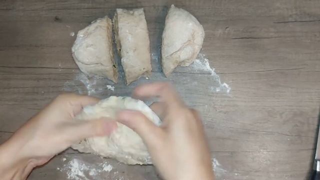 Вкусные быстрые луковые лепешки без дрожжей и без обжаривания на масле смотреть онлайн