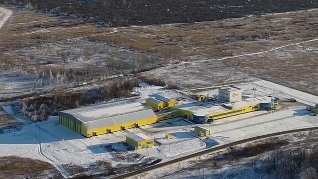 Красивая гитарная музыка в яркий солнечный день. Прекрасные виды на лесные просторы и поля. смотреть онлайн