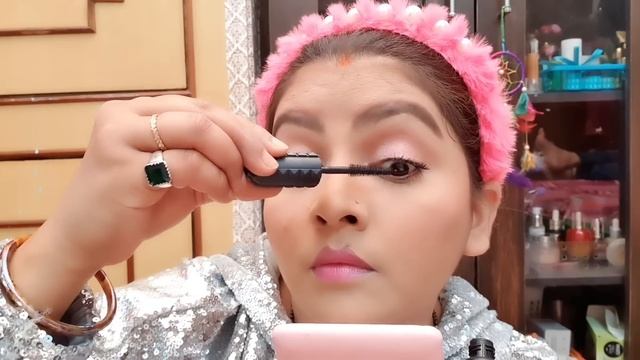 Benefit Cosmetics BADgal Bang! Mascara Mini review & application | RARA | benefit mascara | смотреть онлайн