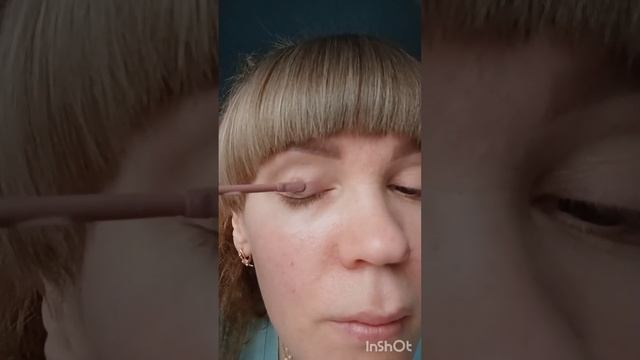 Жидкие матовые тени в оттенке 106 Люкс визаж #бьюти #мейкап #тени смотреть онлайн