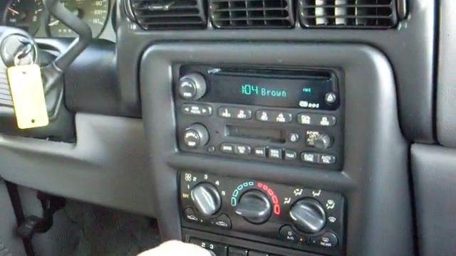 2003 Chevrolet Venture LT, Extended, Leather Quads, DVD player, NEW GOOD YEARS!!! смотреть онлайн