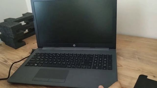 HP 255 G7 - Kutu Açılımı смотреть онлайн
