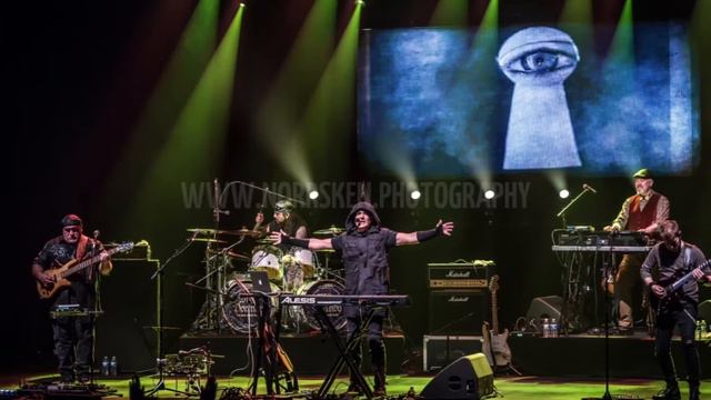 The Neal Morse Band - The Similitude of a Dream - We have got to go - Makes no Sense смотреть онлайн