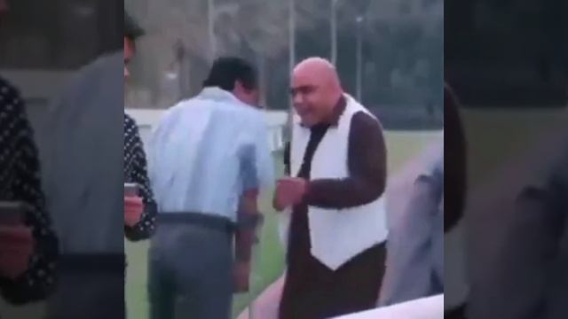 Funny Dance In Public ? Crazy Girls Reaction ? MD Boys Group смотреть онлайн