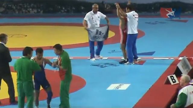 2011 Worlds Greco 55kg Final - Rovshan Bayramov (AZE) vs. Elbek Tazhyiev (BLR) смотреть онлайн