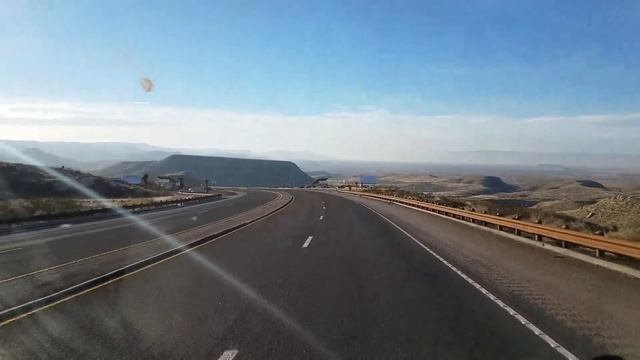 По Горам И Холмам Западного Техаса смотреть онлайн