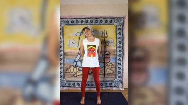 РАЗОГРЕВ + ЧАНДРА НАМАСКАР смотреть онлайн