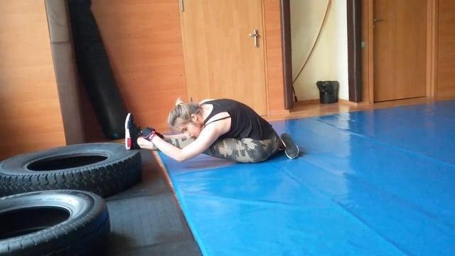 Провисной шпагат смотреть онлайн