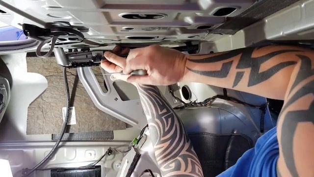 vw passat b6 boot strut tutorial смотреть онлайн
