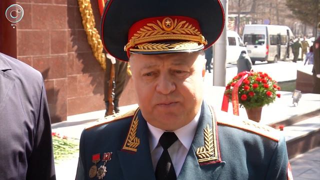 Управлению Сибирского округа войск национальной гвардии исполнилось 40 лет смотреть онлайн