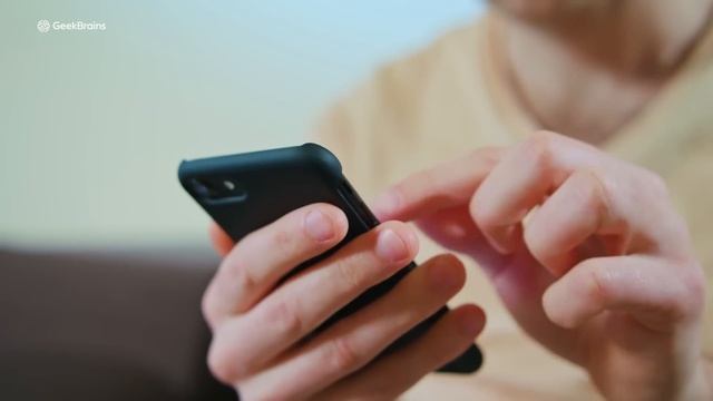 Профессия тестировщик программного обеспечения: кто это? | GeekBrains смотреть онлайн