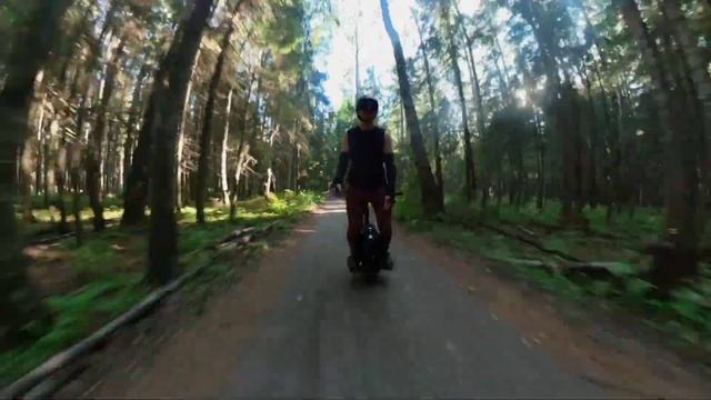 Покатушки в стиле Пушкин. Моноколесо по лесу. смотреть онлайн