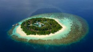 Beautiful Maldives in 4K. 3 Hours of soothing music with breathtaking background