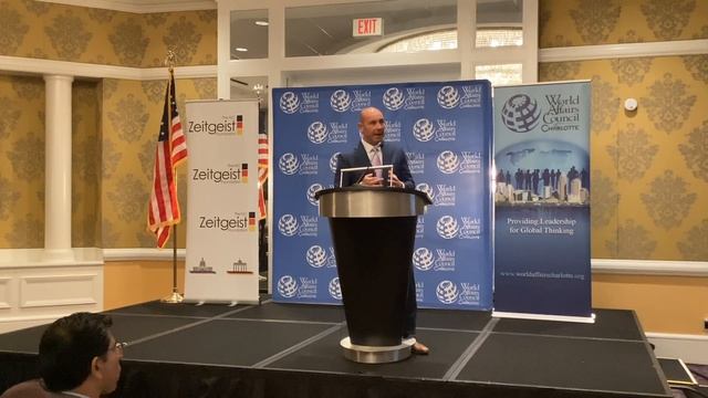 Intro of Automation & A.I. Into the Global Logistics Environment with Jonathan Dawley смотреть онлайн