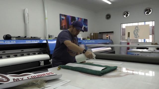 Printable Magnetic Sheets Printed and Laminated Using AM’s FastCOLOUR Large Format Printer смотреть онлайн