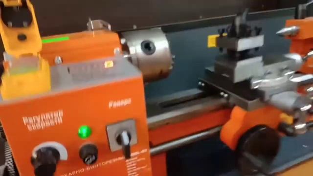 Токарный станок по металлу Кратон MML-01 смотреть онлайн
