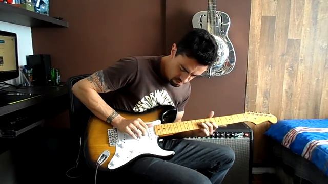 Fender Stratocaster Limited Edition 54 RI (Japan) + Fender Concert Amp смотреть онлайн