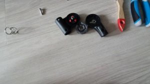 Tutis Zippy. Замена фиксатора (держателя) капюшона, храповика, "трещотки".