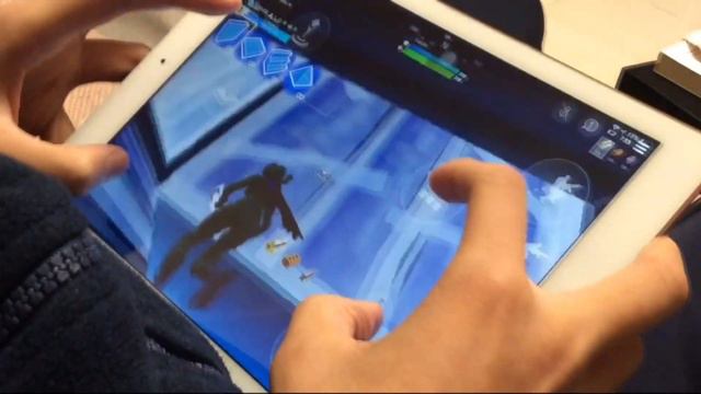 Fortnite Mobile 30 FPS HANDCAM