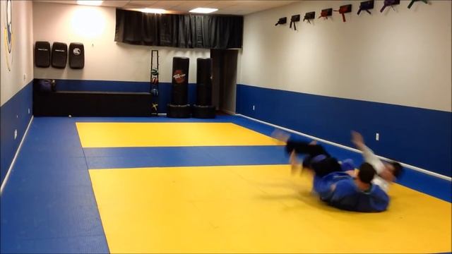 Kani Basami Judo Throw + Variations смотреть онлайн