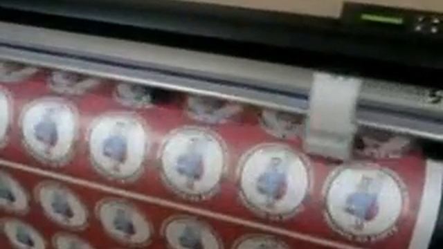 Контурная резка наклеек смотреть онлайн