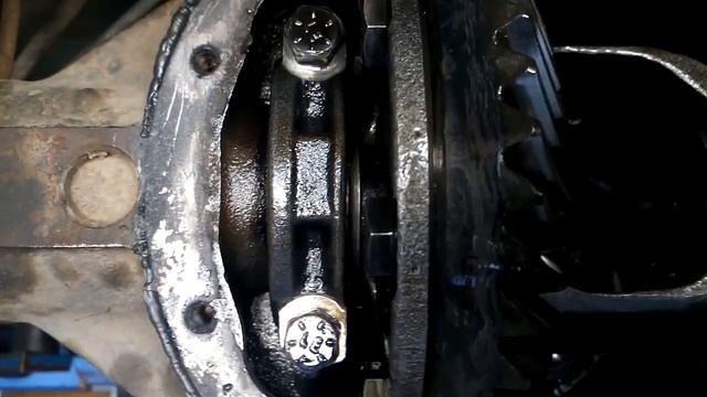 Как собрать ведущий мост на джипе, не приходя в сознание смотреть онлайн