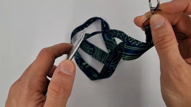 Держатель для бейджа/пропуска/карточки с лентой Микросхема смотреть онлайн