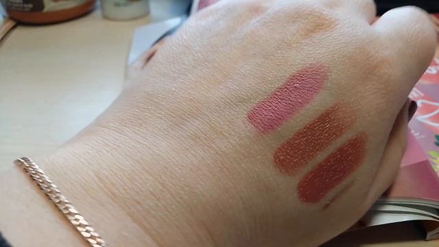 Покупочки. Смотри каталог AVON вместе со мной. Май-2022??? смотреть онлайн